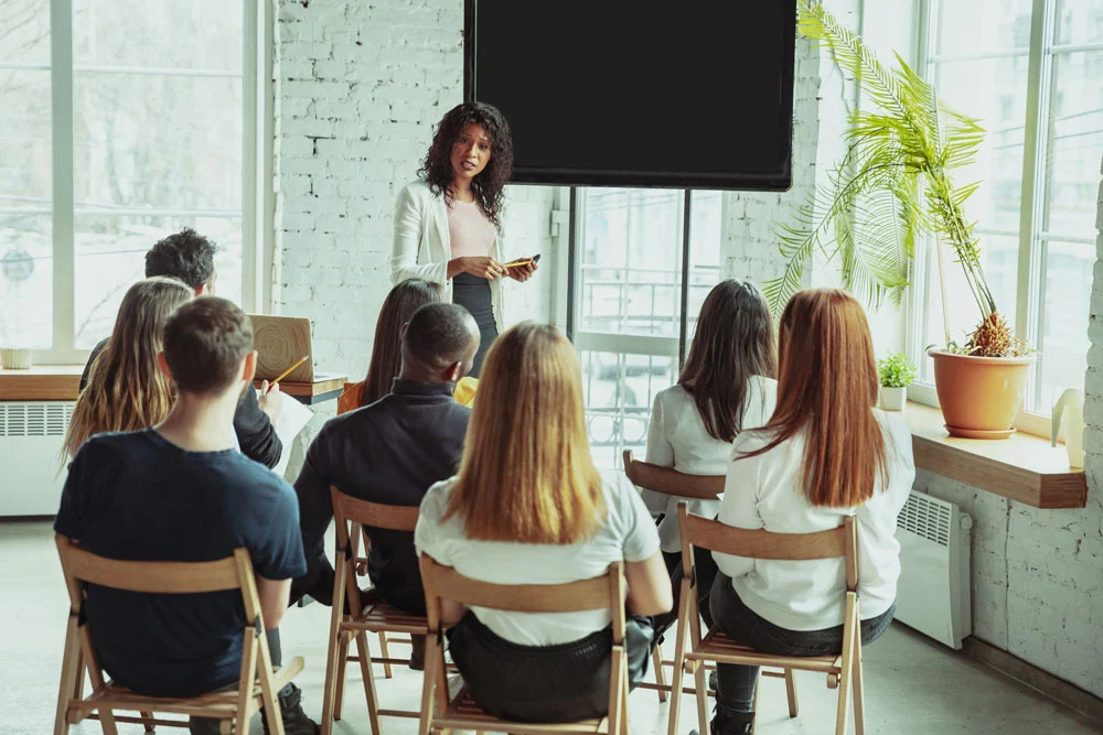 Conheça nossos [cursos]